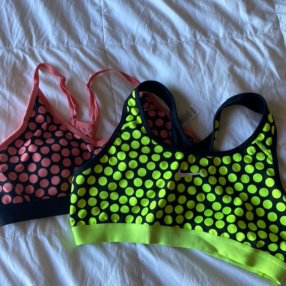 2 Nike sports bras